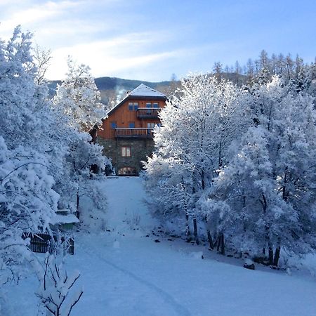 فندق Le Moulin Ollivier Saint-André-dʼEmbrun المظهر الخارجي الصورة